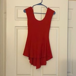 Lovely 153 red top size s